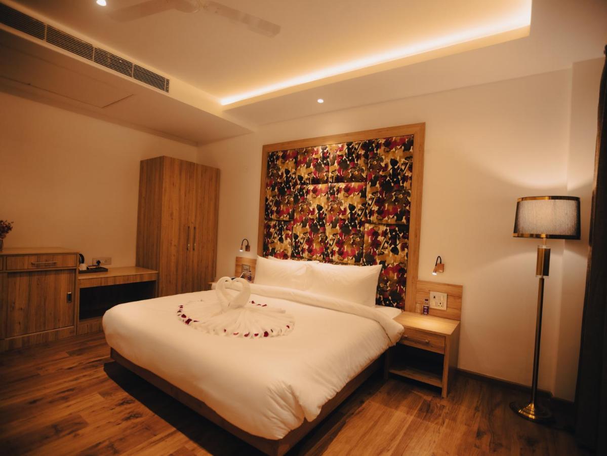 Clarks Inn Express, Dehradun Luaran gambar
