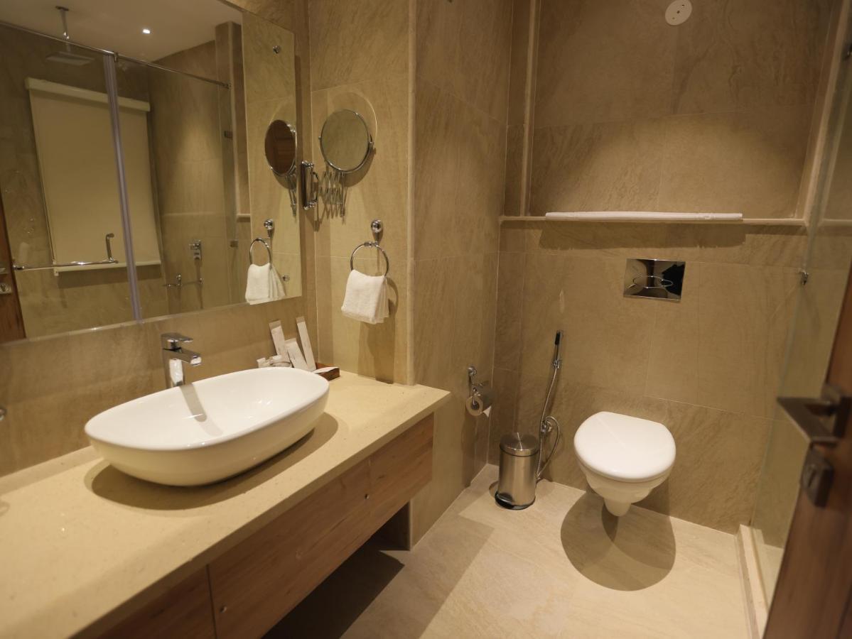 Clarks Inn Express, Dehradun Luaran gambar