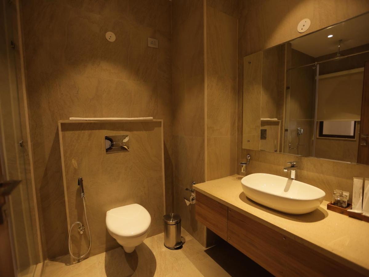 Clarks Inn Express, Dehradun Luaran gambar